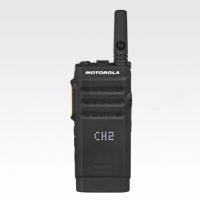 Motorola MOTOTRBO SL300 2-3W 136-174 MHz, VHF 99CH Display Portable AAH88JCP9JA2AN